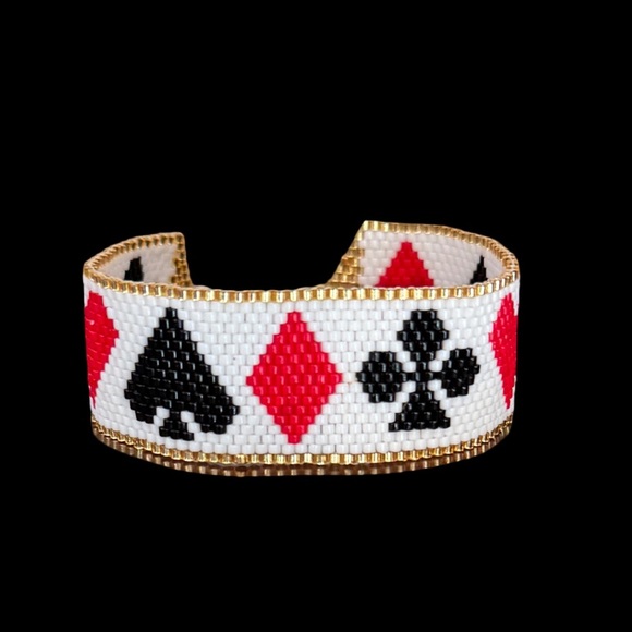 Hand crafted beaded Playing Card Motif Cuff Bracelet - Picture 5 of 10